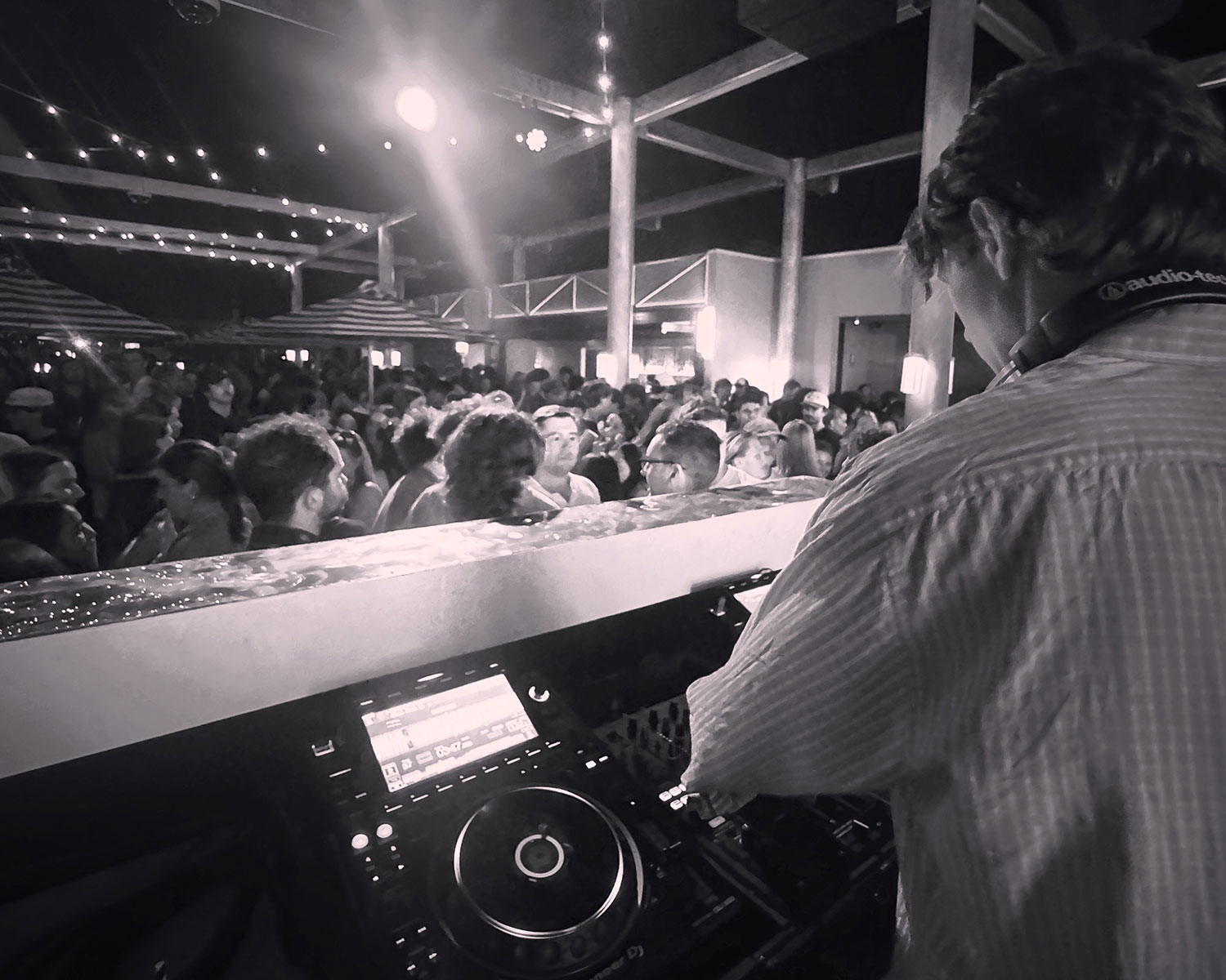 DJ Lachie Walton
