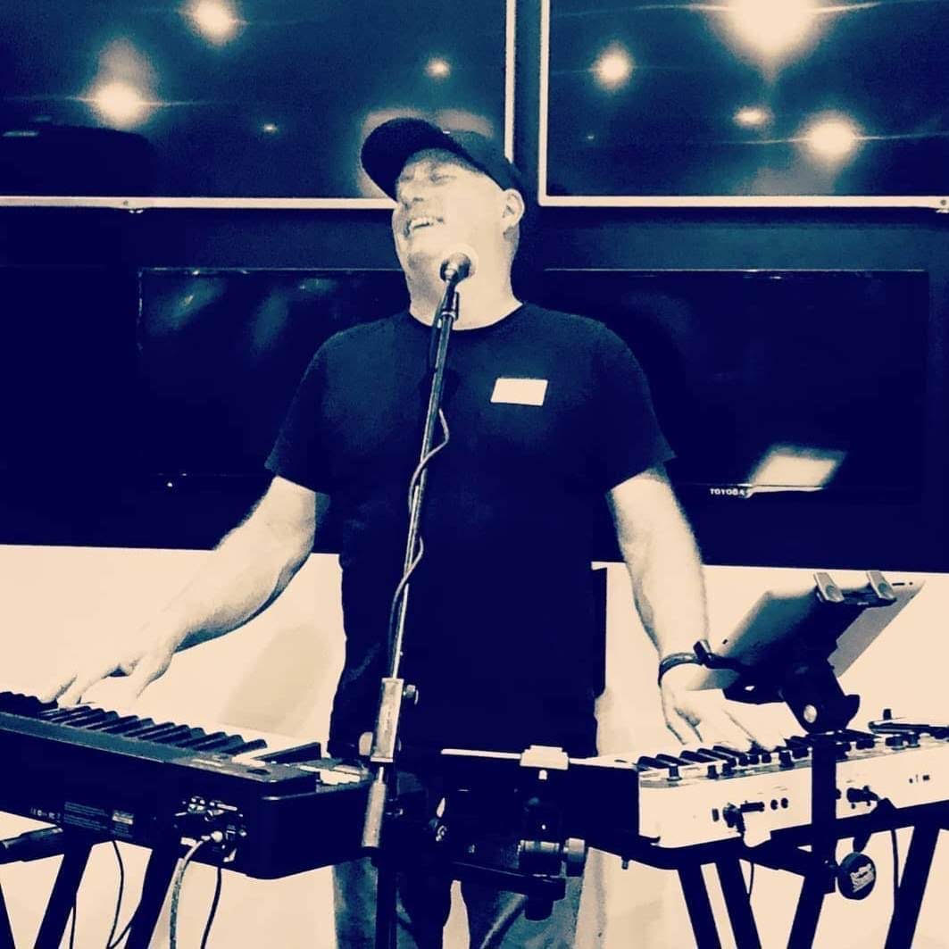 Wayne Heard – Live Music